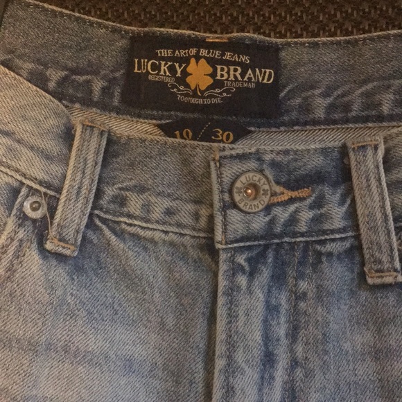 Lucky Brand Shorts NEW WITH TAGS - Picture 2 of 9